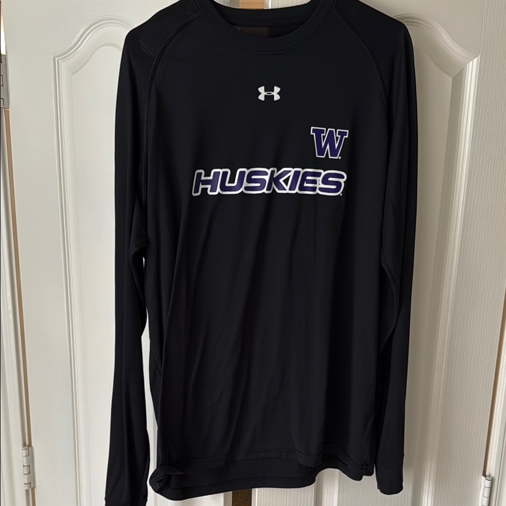 Under Armour Black Long Sleeve Huskies Tee